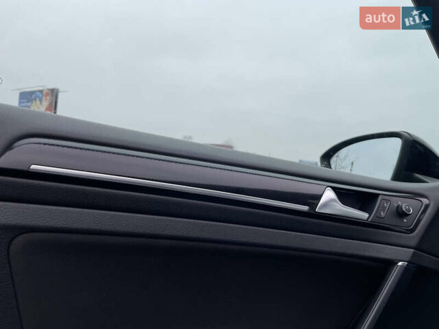 Черный Фольксваген Гольф, объемом двигателя 1.4 л и пробегом 174 тыс. км за 11600 $, фото 12 на Automoto.ua