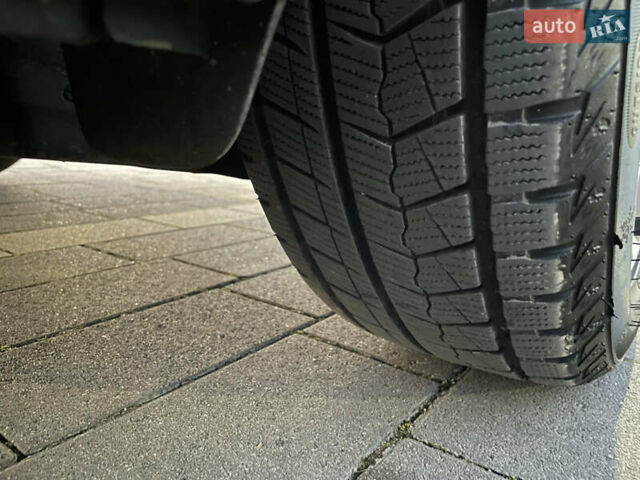 Черный Фольксваген Гольф, объемом двигателя 1.4 л и пробегом 174 тыс. км за 11600 $, фото 22 на Automoto.ua