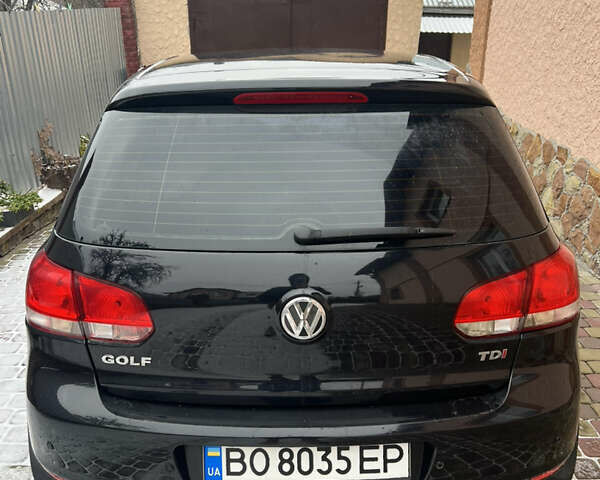Черный Фольксваген Гольф, объемом двигателя 1.6 л и пробегом 232 тыс. км за 8700 $, фото 3 на Automoto.ua