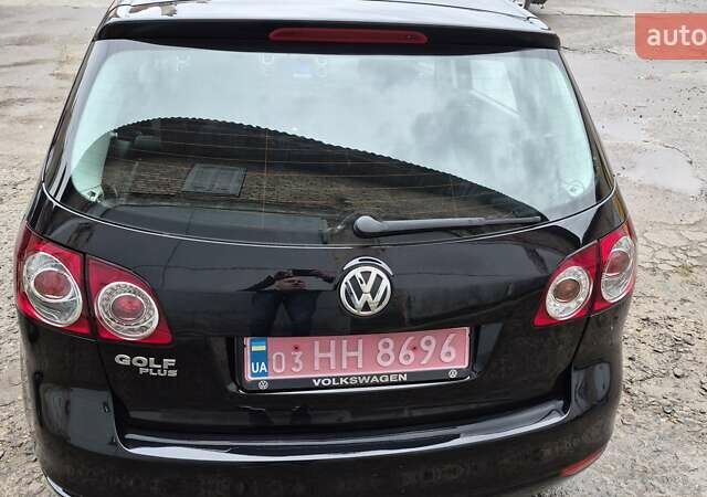 Черный Фольксваген Гольф, объемом двигателя 1.39 л и пробегом 187 тыс. км за 8550 $, фото 17 на Automoto.ua