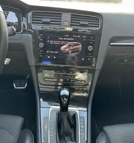 Черный Фольксваген Гольф, объемом двигателя 1.97 л и пробегом 250 тыс. км за 14500 $, фото 13 на Automoto.ua