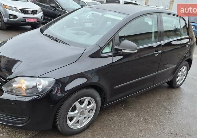 Черный Фольксваген Гольф, объемом двигателя 1.39 л и пробегом 187 тыс. км за 8550 $, фото 5 на Automoto.ua