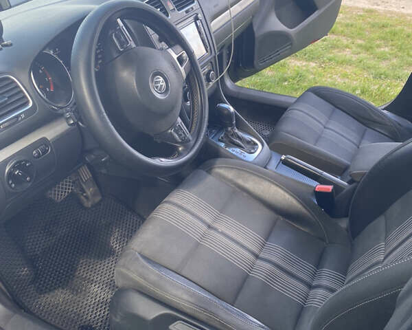 Черный Фольксваген Гольф, объемом двигателя 1.39 л и пробегом 164 тыс. км за 8200 $, фото 11 на Automoto.ua