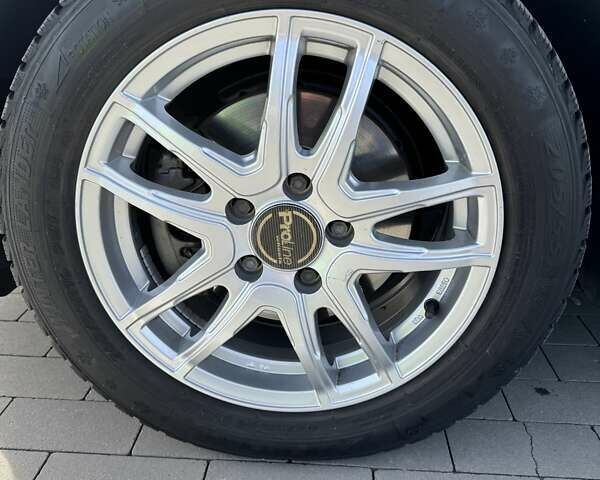 Черный Фольксваген Гольф, объемом двигателя 1.39 л и пробегом 155 тыс. км за 8900 $, фото 22 на Automoto.ua