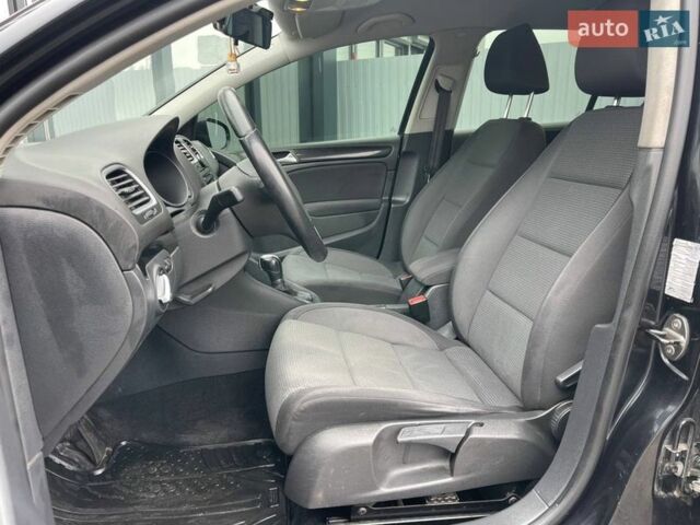 Черный Фольксваген Гольф, объемом двигателя 1.6 л и пробегом 170 тыс. км за 8990 $, фото 8 на Automoto.ua