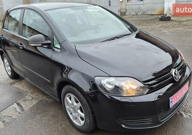 Черный Фольксваген Гольф, объемом двигателя 1.39 л и пробегом 187 тыс. км за 8550 $, фото 8 на Automoto.ua