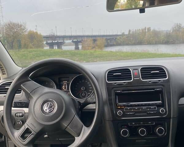 Черный Фольксваген Гольф, объемом двигателя 2.48 л и пробегом 383 тыс. км за 7200 $, фото 10 на Automoto.ua