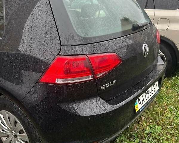 Черный Фольксваген Гольф, объемом двигателя 1.4 л и пробегом 200 тыс. км за 10950 $, фото 6 на Automoto.ua
