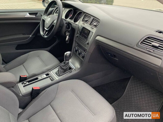 Черный Фольксваген Гольф, объемом двигателя 2 л и пробегом 164 тыс. км за 13100 $, фото 3 на Automoto.ua