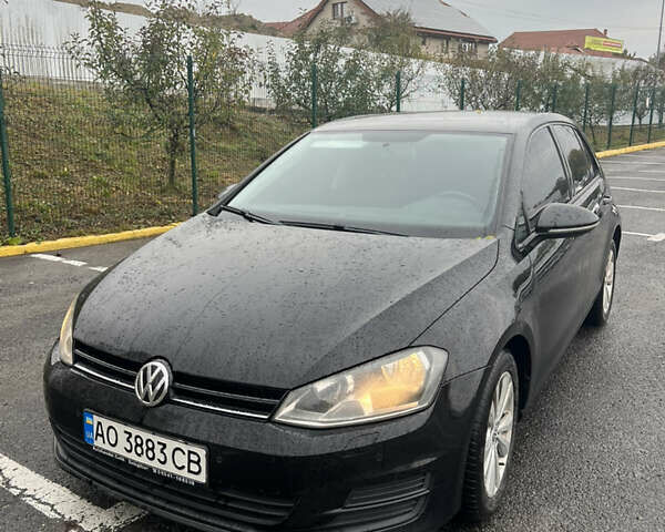 Черный Фольксваген Гольф, объемом двигателя 1.6 л и пробегом 272 тыс. км за 10000 $, фото 1 на Automoto.ua