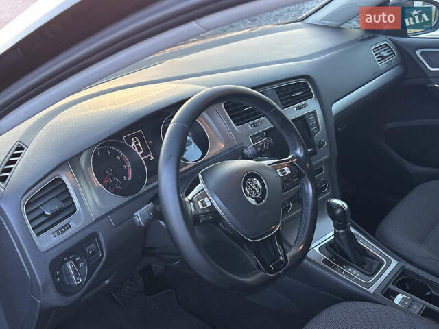 Чорний Фольксваген Гольф, об'ємом двигуна 1.4 л та пробігом 204 тис. км за 12399 $, фото 18 на Automoto.ua