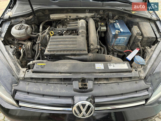 Чорний Фольксваген Гольф, об'ємом двигуна 1.4 л та пробігом 172 тис. км за 12500 $, фото 23 на Automoto.ua