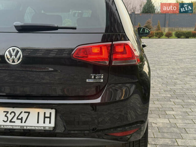 Черный Фольксваген Гольф, объемом двигателя 1.2 л и пробегом 185 тыс. км за 9700 $, фото 9 на Automoto.ua