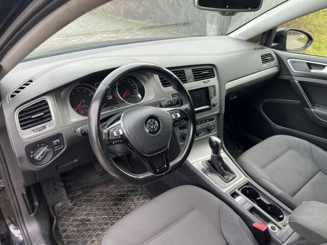 Черный Фольксваген Гольф, объемом двигателя 1.4 л и пробегом 210 тыс. км за 11200 $, фото 10 на Automoto.ua