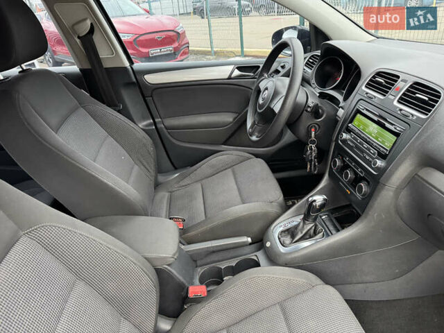 Чорний Фольксваген Гольф, об'ємом двигуна 2.48 л та пробігом 383 тис. км за 8190 $, фото 32 на Automoto.ua