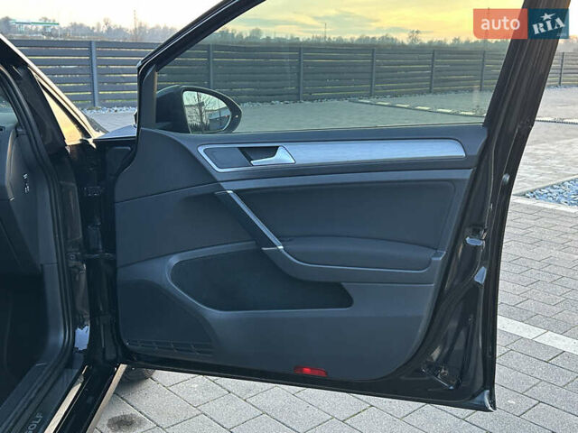 Чорний Фольксваген Гольф, об'ємом двигуна 1.4 л та пробігом 204 тис. км за 12399 $, фото 10 на Automoto.ua