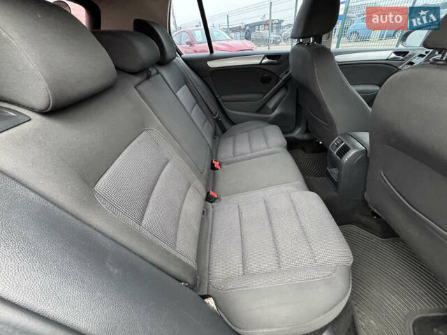 Чорний Фольксваген Гольф, об'ємом двигуна 2.48 л та пробігом 383 тис. км за 8190 $, фото 28 на Automoto.ua