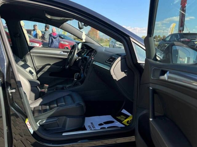 Чорний Фольксваген Гольф, об'ємом двигуна 1.4 л та пробігом 179 тис. км за 15300 $, фото 20 на Automoto.ua