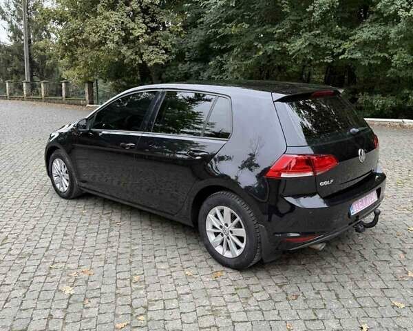 Фольксваген Гольф 2013 в Черновцах на Automoto.ua Черный Фольксваген Гольф, объемом двигателя 1.6 л и пробегом 182 тыс. км за 11800 $, фото 16 на Automoto.ua