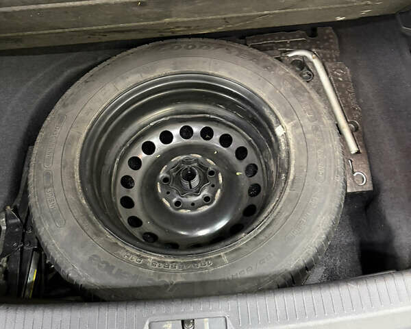 Чорний Фольксваген Гольф, об'ємом двигуна 1.97 л та пробігом 225 тис. км за 12300 $, фото 9 на Automoto.ua