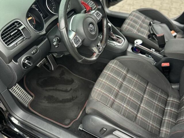 Черный Фольксваген Гольф, объемом двигателя 2 л и пробегом 200 тыс. км за 12000 $, фото 8 на Automoto.ua