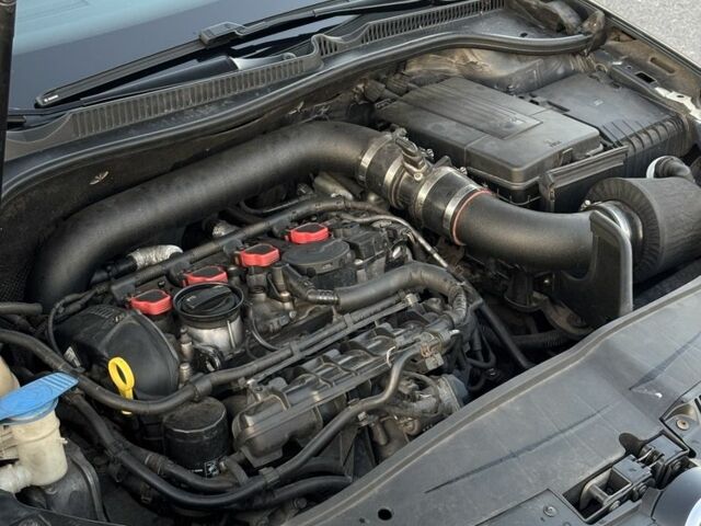 Чорний Фольксваген Гольф, об'ємом двигуна 2 л та пробігом 210 тис. км за 10999 $, фото 11 на Automoto.ua