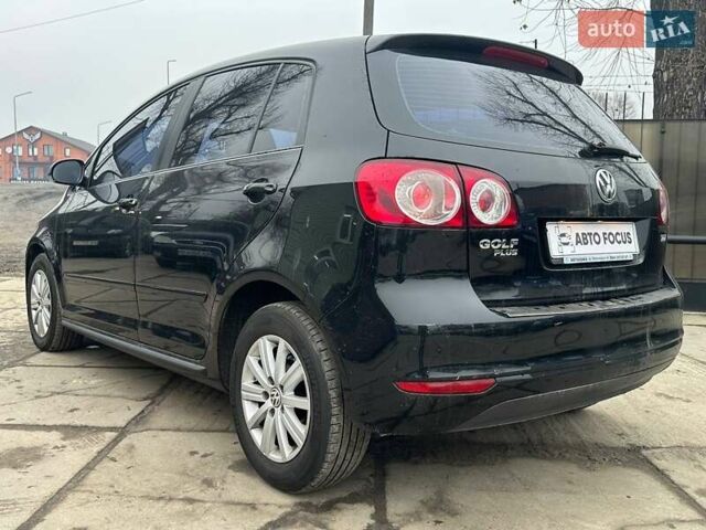 Черный Фольксваген Гольф, объемом двигателя 1.6 л и пробегом 178 тыс. км за 11990 $, фото 4 на Automoto.ua