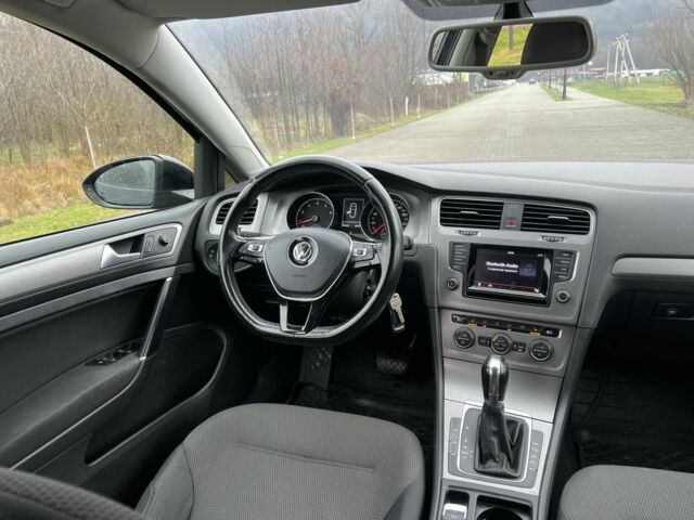 Черный Фольксваген Гольф, объемом двигателя 1.4 л и пробегом 210 тыс. км за 11200 $, фото 17 на Automoto.ua