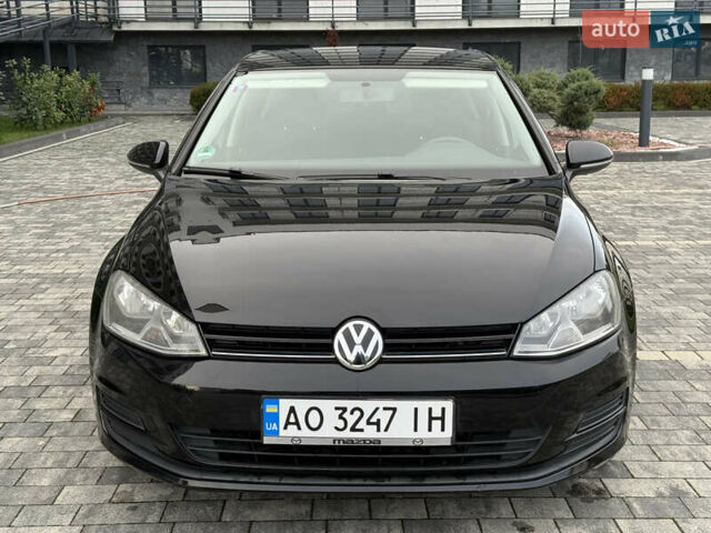 Черный Фольксваген Гольф, объемом двигателя 1.2 л и пробегом 185 тыс. км за 9700 $, фото 6 на Automoto.ua