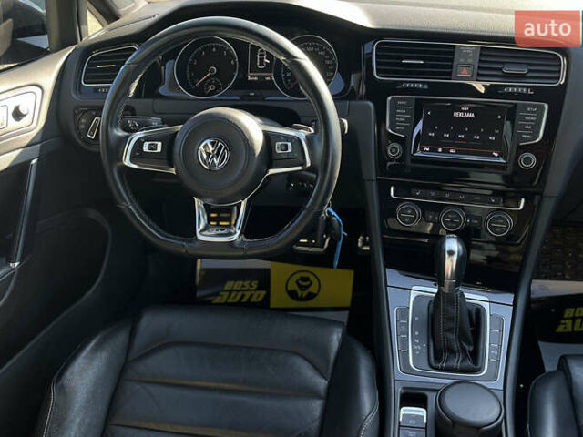 Черный Фольксваген Гольф, объемом двигателя 1.4 л и пробегом 179 тыс. км за 15300 $, фото 10 на Automoto.ua