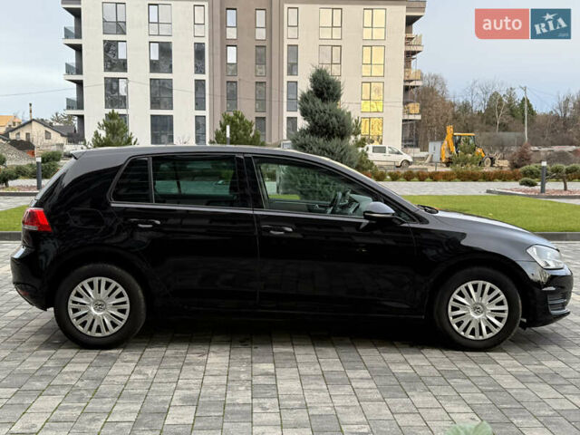 Черный Фольксваген Гольф, объемом двигателя 1.2 л и пробегом 185 тыс. км за 9700 $, фото 4 на Automoto.ua