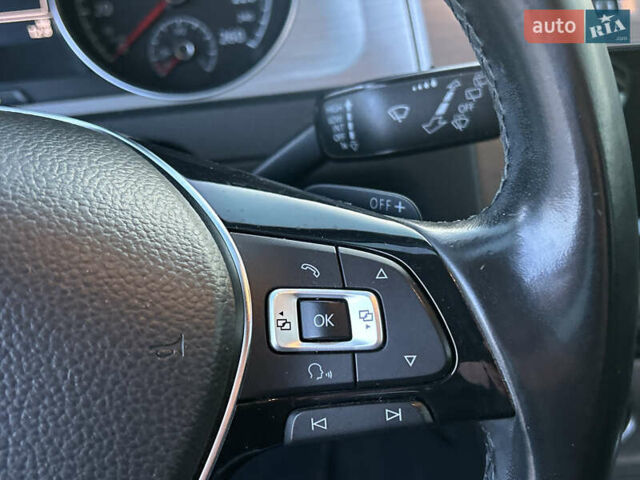 Чорний Фольксваген Гольф, об'ємом двигуна 1.4 л та пробігом 204 тис. км за 12399 $, фото 23 на Automoto.ua