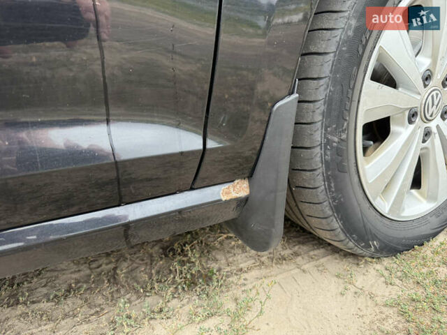 Черный Фольксваген Гольф, объемом двигателя 1.6 л и пробегом 248 тыс. км за 8700 $, фото 33 на Automoto.ua