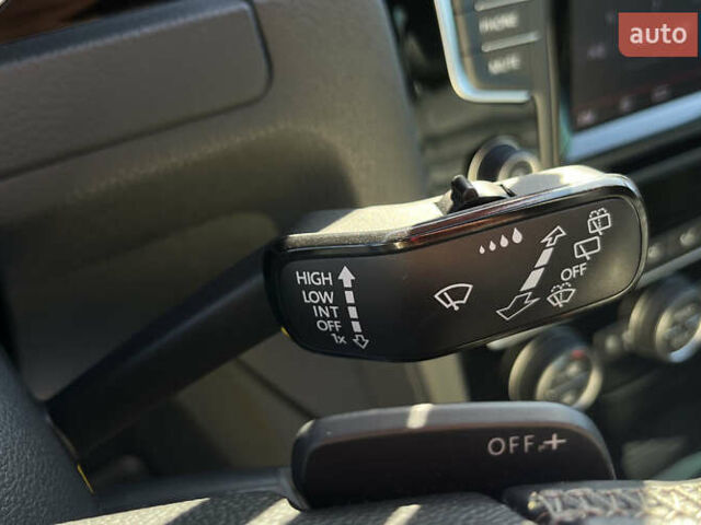 Черный Фольксваген Гольф, объемом двигателя 1.4 л и пробегом 179 тыс. км за 15300 $, фото 13 на Automoto.ua