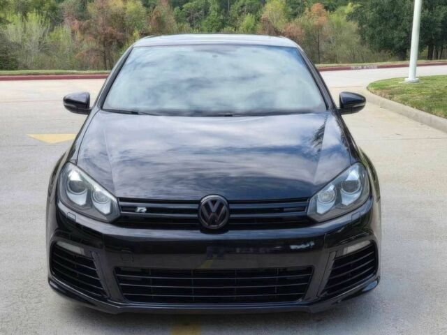 Черный Фольксваген Гольф, объемом двигателя 2 л и пробегом 83 тыс. км за 1900 $, фото 1 на Automoto.ua