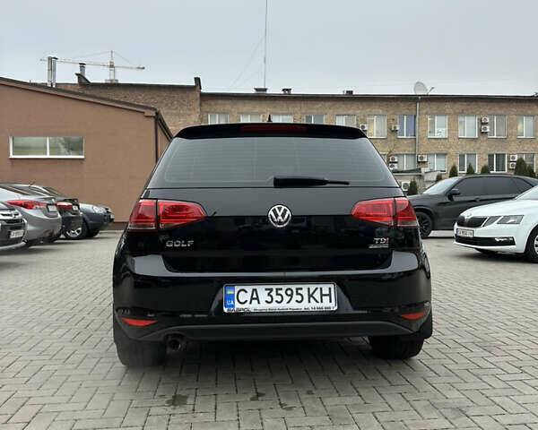 Черный Фольксваген Гольф, объемом двигателя 1.6 л и пробегом 299 тыс. км за 11500 $, фото 12 на Automoto.ua
