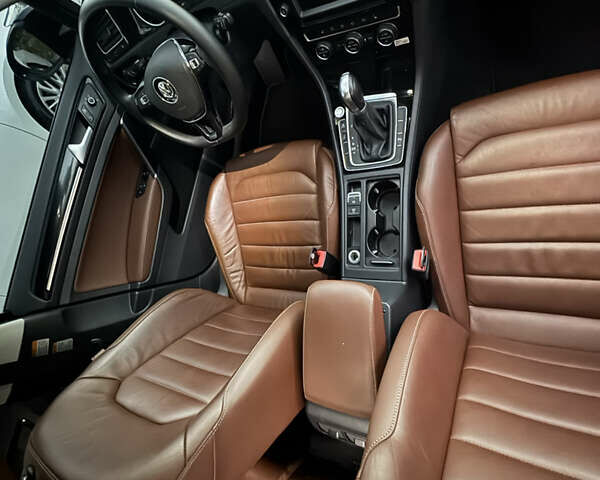 Чорний Фольксваген Гольф, об'ємом двигуна 1.97 л та пробігом 74 тис. км за 16700 $, фото 18 на Automoto.ua