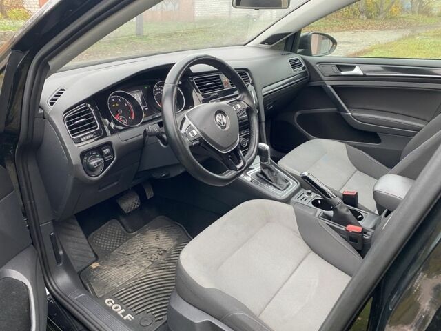 Черный Фольксваген Гольф, объемом двигателя 1.8 л и пробегом 152 тыс. км за 6900 $, фото 4 на Automoto.ua