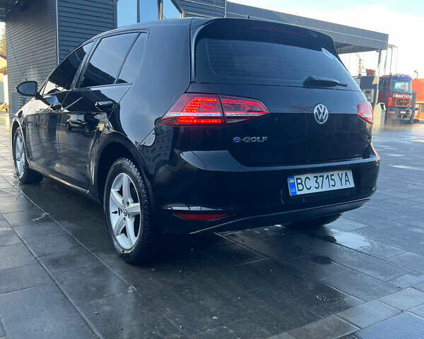 Черный Фольксваген Гольф, объемом двигателя 0 л и пробегом 221 тыс. км за 7500 $, фото 4 на Automoto.ua