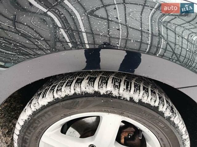 Чорний Фольксваген Гольф, об'ємом двигуна 0 л та пробігом 221 тис. км за 7550 $, фото 2 на Automoto.ua