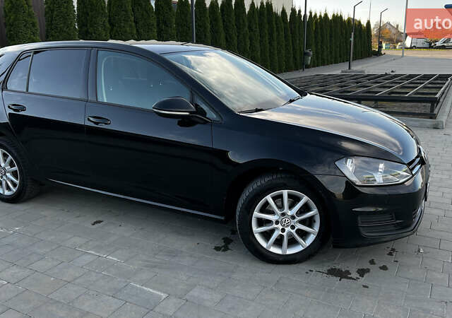 Черный Фольксваген Гольф, объемом двигателя 1.6 л и пробегом 258 тыс. км за 10300 $, фото 9 на Automoto.ua