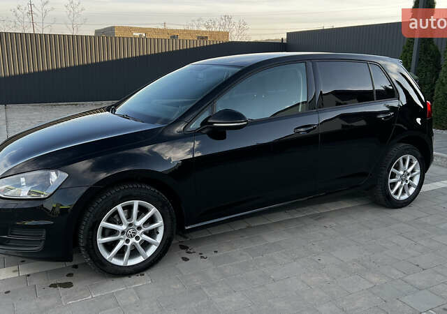 Черный Фольксваген Гольф, объемом двигателя 1.6 л и пробегом 258 тыс. км за 10300 $, фото 14 на Automoto.ua