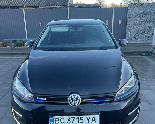 Черный Фольксваген Гольф, объемом двигателя 0 л и пробегом 221 тыс. км за 7500 $, фото 8 на Automoto.ua