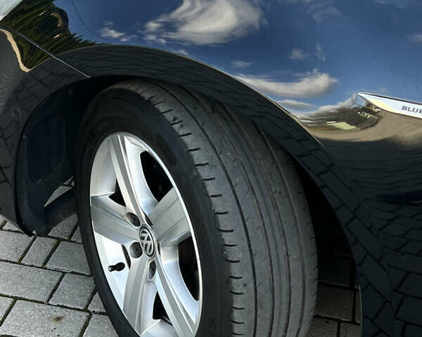 Черный Фольксваген Гольф, объемом двигателя 1.4 л и пробегом 203 тыс. км за 12200 $, фото 26 на Automoto.ua