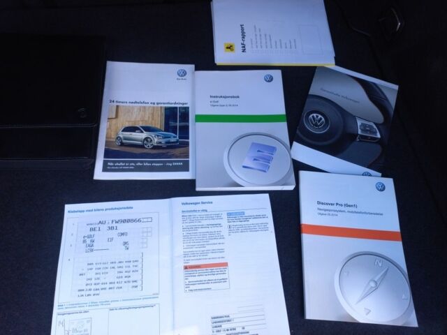 Черный Фольксваген Гольф, объемом двигателя 0 л и пробегом 126 тыс. км за 8900 $, фото 20 на Automoto.ua