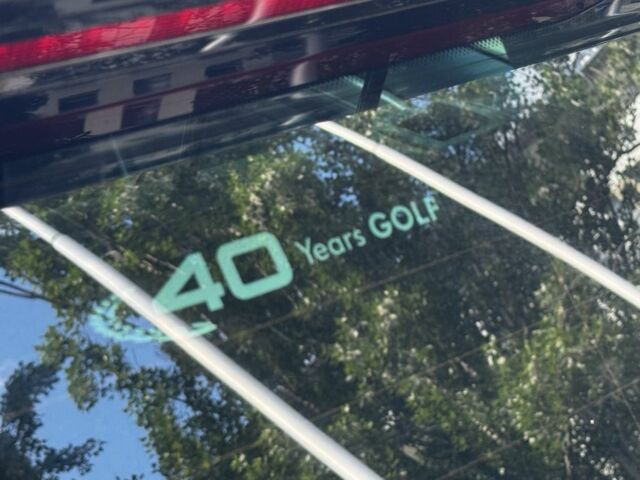 Черный Фольксваген Гольф, объемом двигателя 0 л и пробегом 141 тыс. км за 9100 $, фото 10 на Automoto.ua