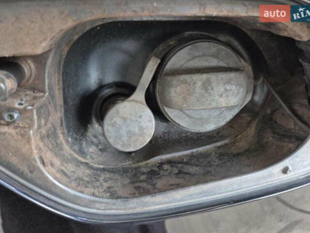 Черный Фольксваген Гольф, объемом двигателя 1.4 л и пробегом 203 тыс. км за 12200 $, фото 62 на Automoto.ua