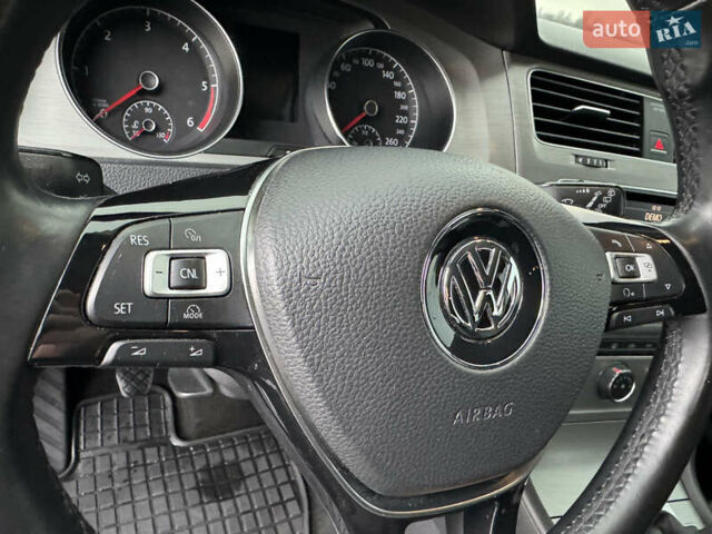 Чорний Фольксваген Гольф, об'ємом двигуна 1.6 л та пробігом 244 тис. км за 11200 $, фото 41 на Automoto.ua