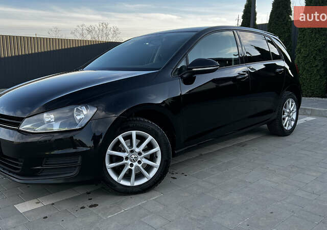 Черный Фольксваген Гольф, объемом двигателя 1.6 л и пробегом 258 тыс. км за 10300 $, фото 3 на Automoto.ua