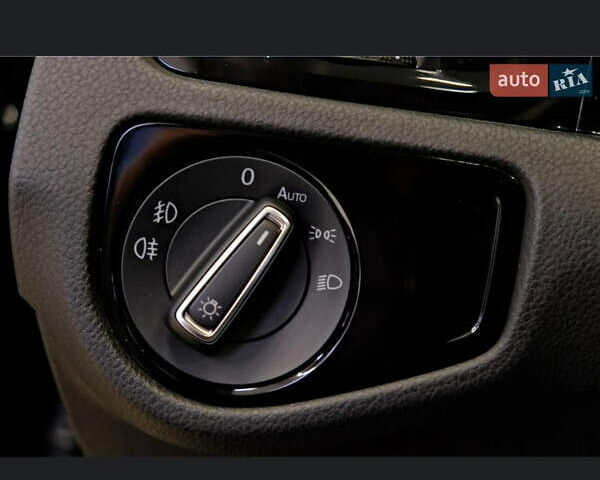 Чорний Фольксваген Гольф, об'ємом двигуна 1.97 л та пробігом 74 тис. км за 16700 $, фото 38 на Automoto.ua